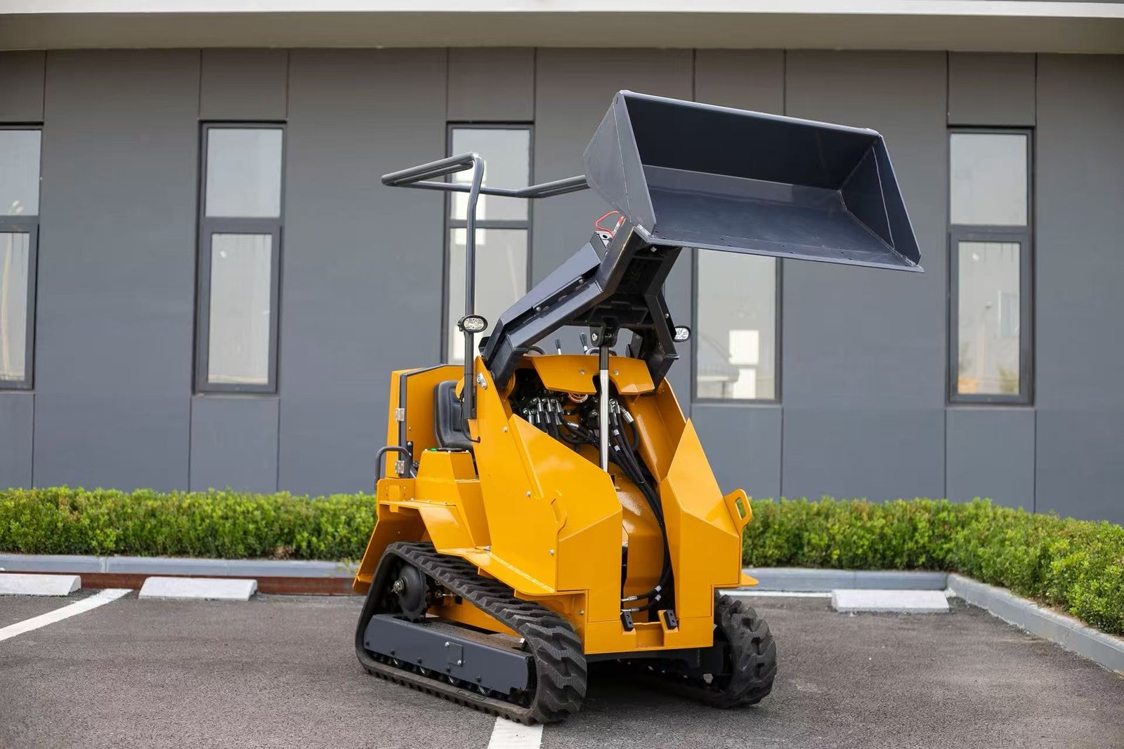 390 Monocylinder Tracked Skid Steer Loader Compact Power for Tight Spaces