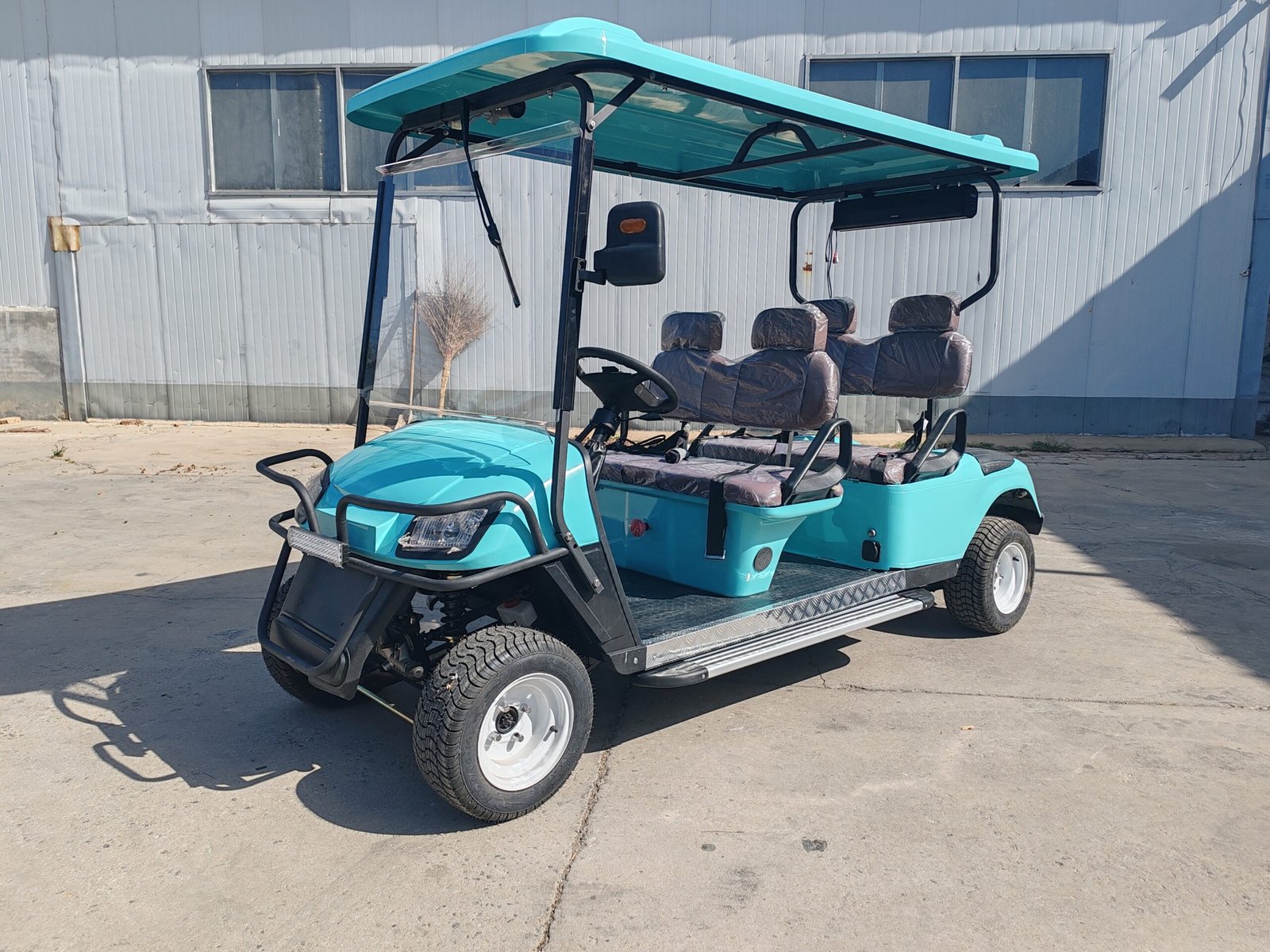 VR-A4 Premium 4-Seater Electric Golf Cart